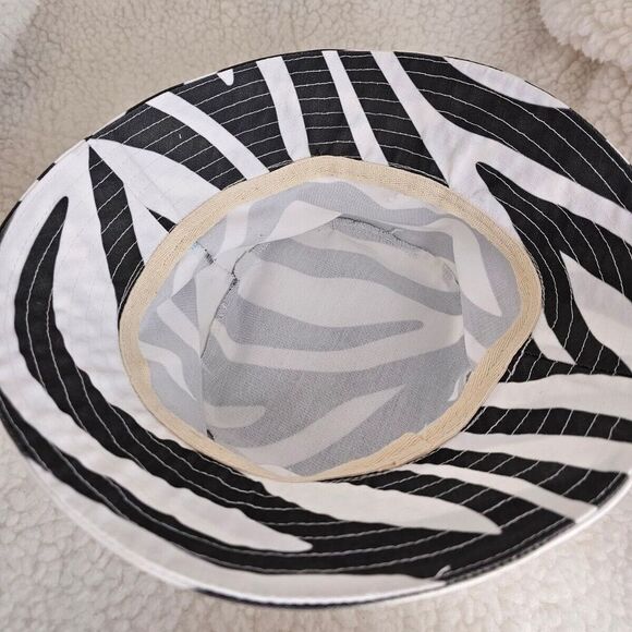 Thesunsout Bucket Hat Zebra Print Black/White Hat Sun Fisherman - Picture 7 of 7